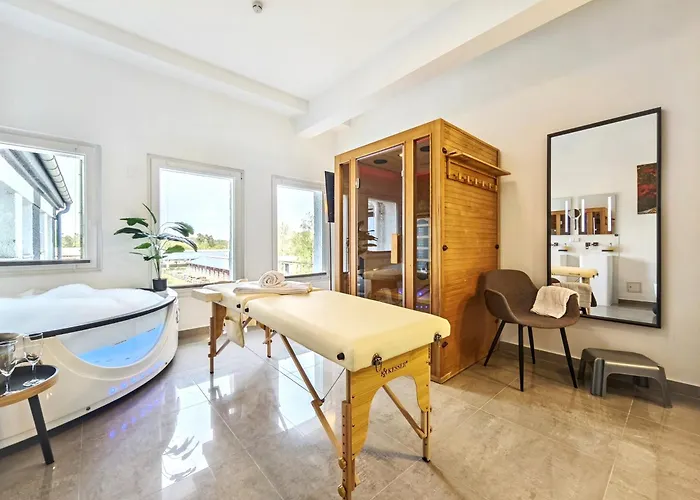 Loft Fuer Bis Zu 12, Whirlpool, Infrarotsauna, Arcade-spiele, Tischfussball, Wii Апартаменты