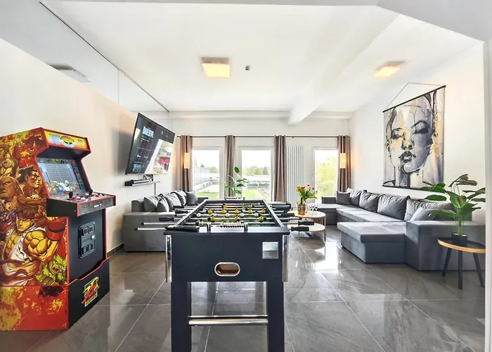 Loft Fuer Bis Zu 12, Whirlpool, Infrarotsauna, Arcade-spiele, Tischfussball, Wii Апартаменты *