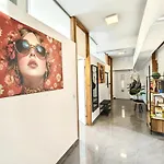 דירה Loft Fuer Bis Zu 12, Whirlpool, Infrarotsauna, Arcade-spiele, Tischfussball, Wii נירנברג