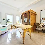 Loft Fuer Bis Zu 12, Whirlpool, Infrarotsauna, Arcade-spiele, Tischfussball, Wii נירנברג
