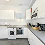 דירה Loft Fuer Bis Zu 12, Whirlpool, Infrarotsauna, Arcade-spiele, Tischfussball, Wii