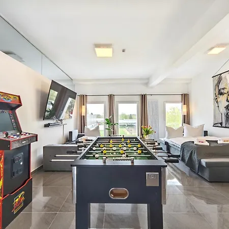 Διαμέρισμα Loft Fuer Bis Zu 12, Whirlpool, Infrarotsauna, Arcade-spiele, Tischfussball, Wii *
