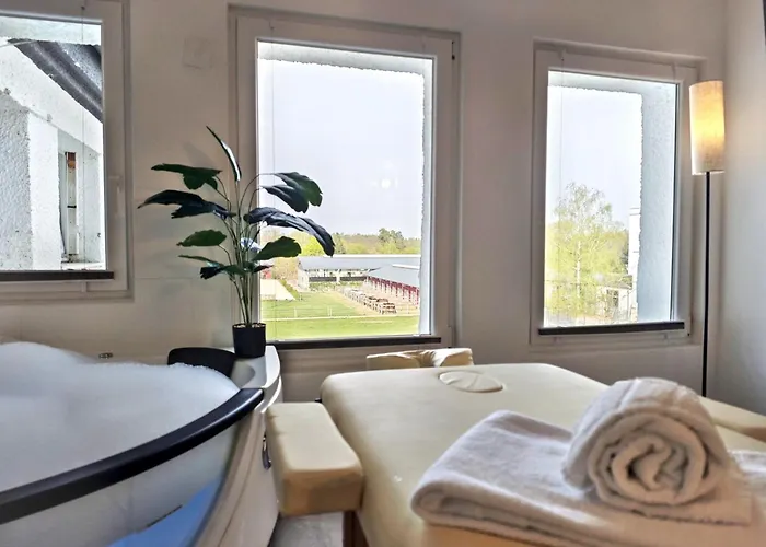 Loft Für Bis Zu 12, Whirlpool, Infrarotsauna, Arcade-spiele, Tischfußball, Wii Nürnberg